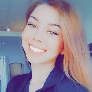 Meet your Posher, Jocelyn